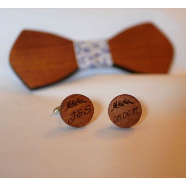 Manschettenkn&ouml;pfe aus Kirschbaumholz rund zum Gravieren 18mm
