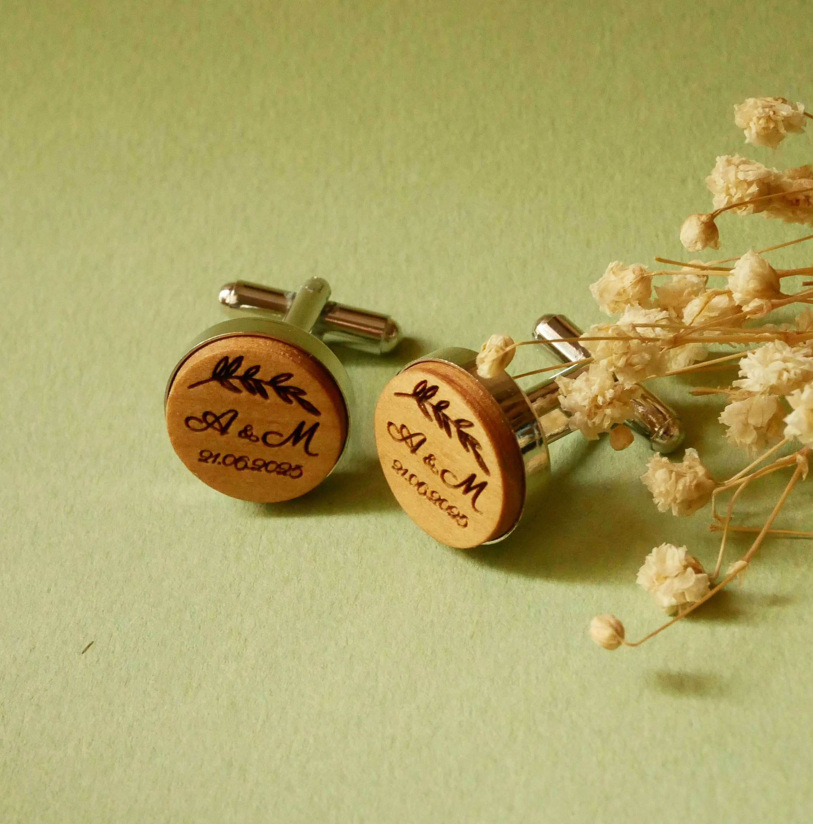 Versilberte Manschettenknöpfe aus Platin, 16 mm, aus Holz mit Gravur 