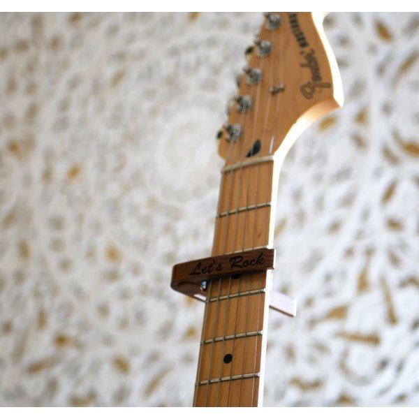 Gitarrenhaube aus Aluminium mit Gravur zum Selbstgestalten