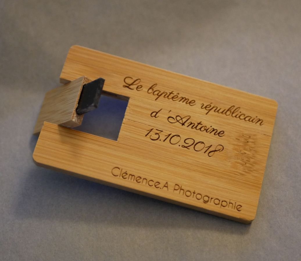 USB-Stick 32 GB Karte Bambus Holz verkohlt zu personalisieren durch Gravur