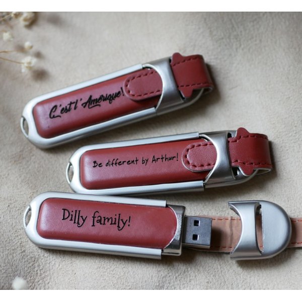 USB-Stick 32Gb in brauner Lederh&uuml;lle zum Selbstgestalten