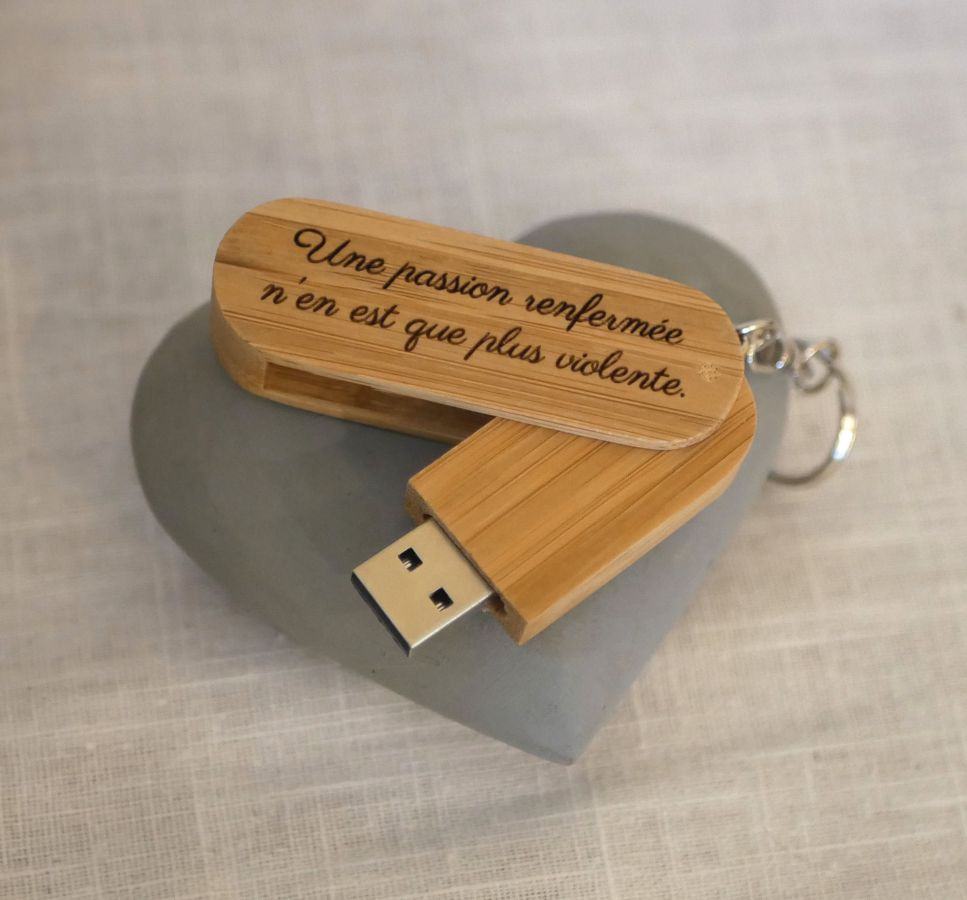 USB-Stick aus Bambusholz 32 GB als Schlüsselanhänger zum Gravieren und Personalisieren