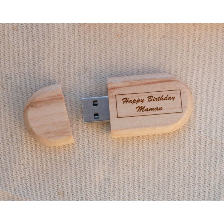 Ovaler USB-Stick zum Selbstgestalten durch Gravur, Holz nach Wahl