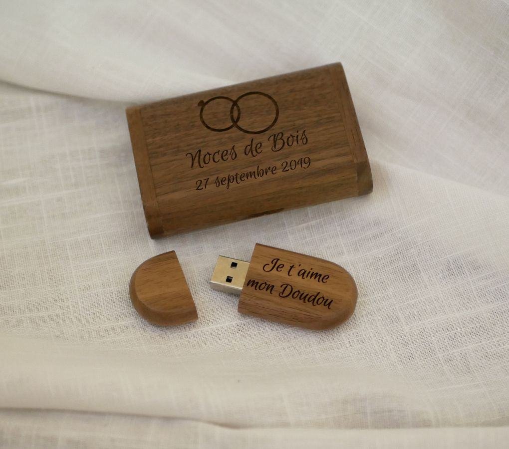 Box und Usb 3.0 Holz Walnuss 32 GB personalisierbar