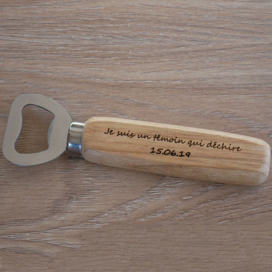 Flaschenöffner aus Holz graviert zu personalisieren, Hochzeitsgeschenk 