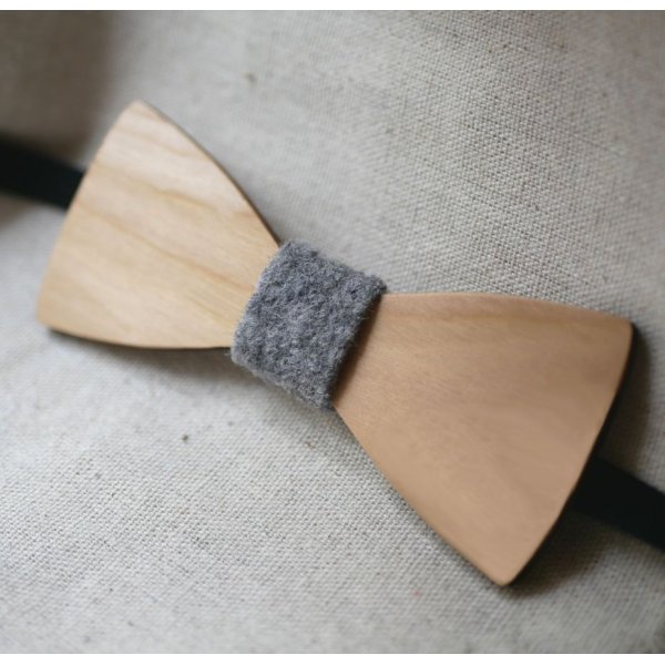 Schmetterlingsknoten aus Holz und Wolle zu personalisieren Made in France