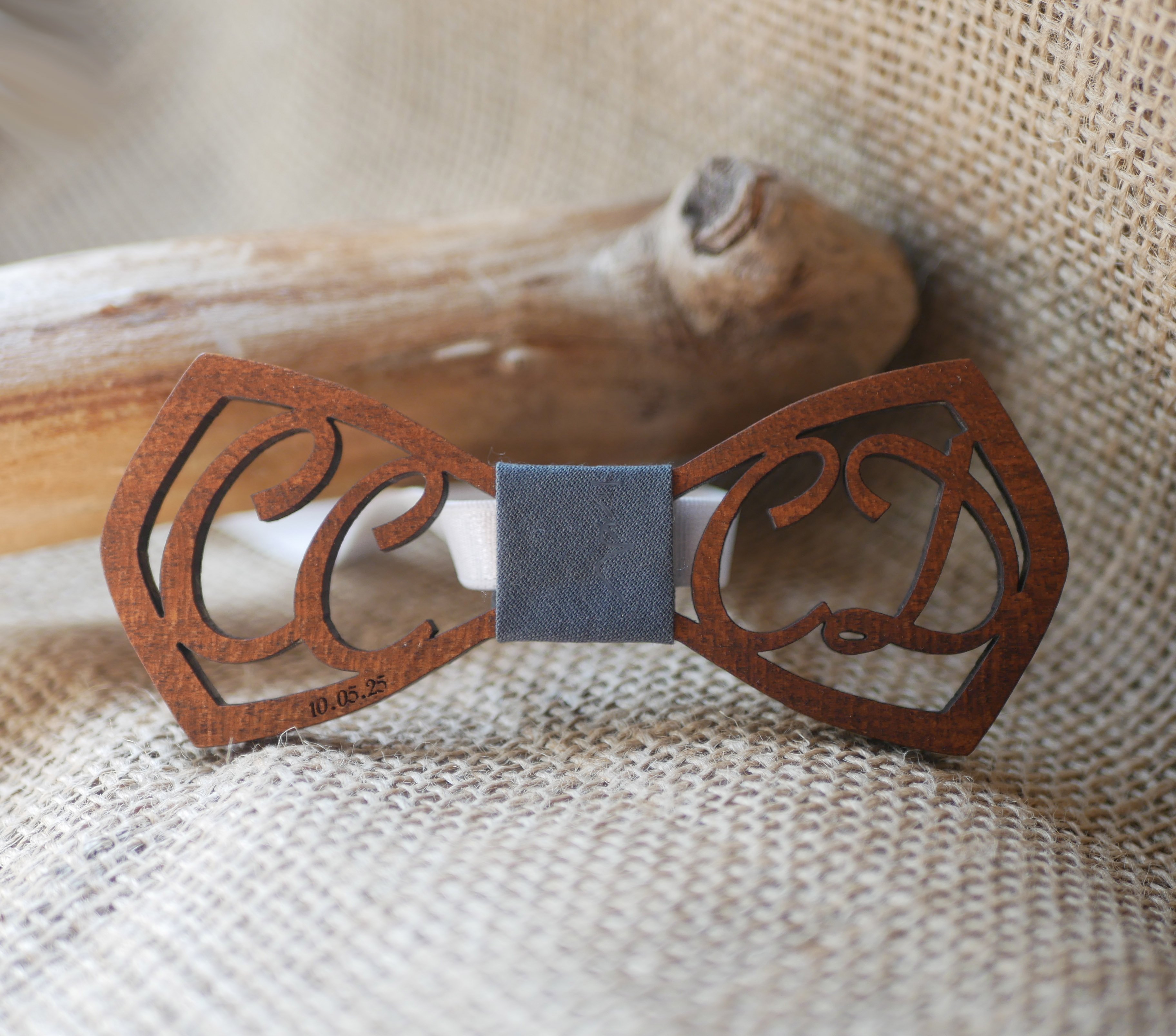 Fliege aus Holz Le Rabl&eacute; Doppelte personalisierte Initialen