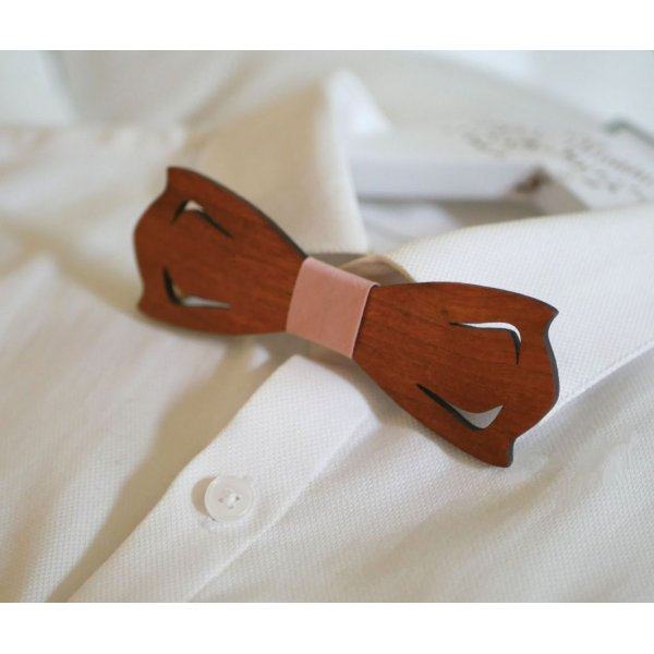 Holzband Trompe l'oeil Schmetterlingsfalter zum Anpassen