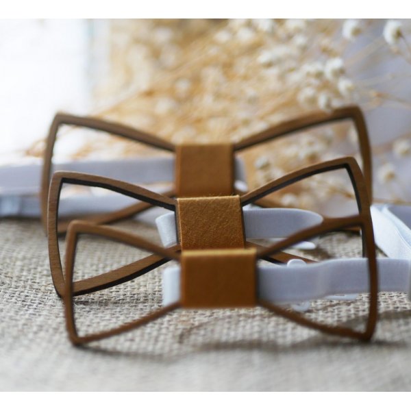 Mini-Schmetterlingsband aus Holz mit ausgeh&ouml;hlten Arasbesken 