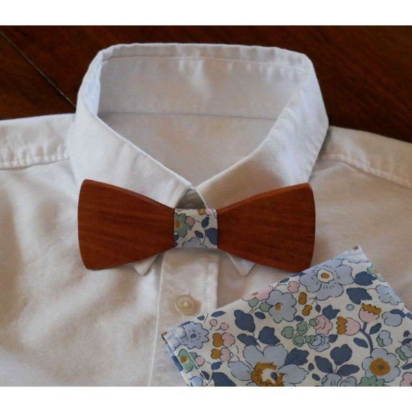 Liberty Denim blue Clutch und Fliege aus Holz anpassbar