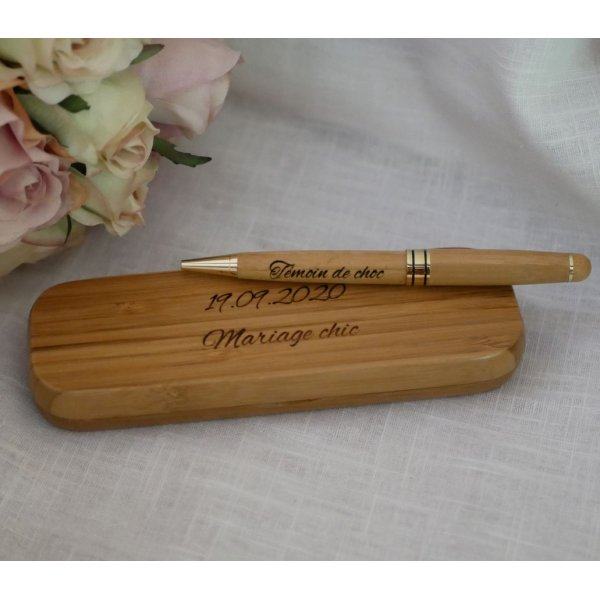 Stylo en bambou grav&eacute; dans coffret en bois massif personnalis&eacute;