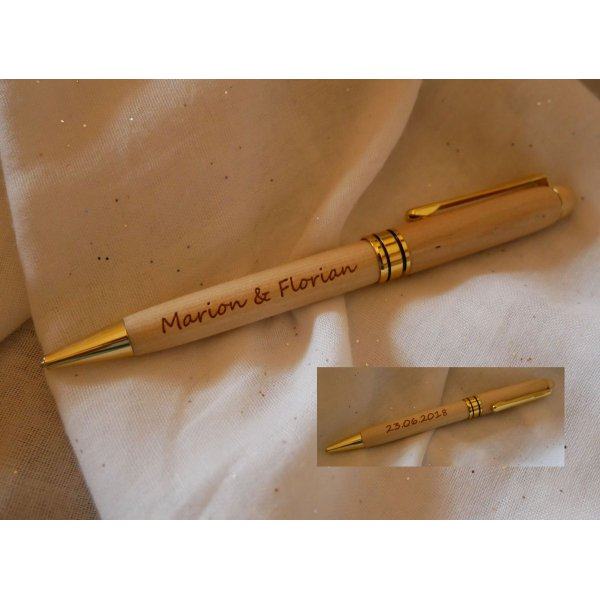 Stylo grav&eacute; personnalis&eacute; en bois coffret m&eacute;tal