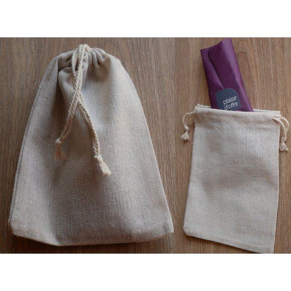 Kleines Messer mit Holzgriff zum Gravieren