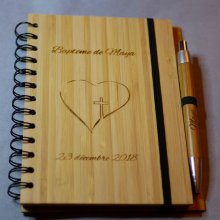 Gästebuch aus Holz für Taufe oder religiöse Zeremonie