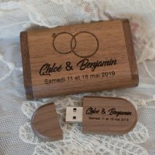 Box und Usb 3.0 Holz Walnuss 32 GB personalisierbar