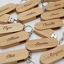 USB-Stick aus Bambusholz 16 GB als Schl&uuml;sselanh&auml;nger zum Gravieren und Selbstgestalten