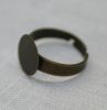 C- Ring aus gealterter Bronze